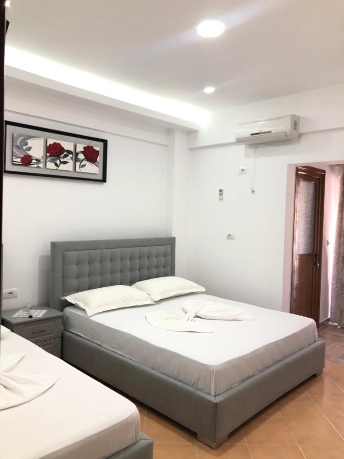 Eraldo Brahimi Apartaments Εξαμίλιο Εξωτερικό φωτογραφία