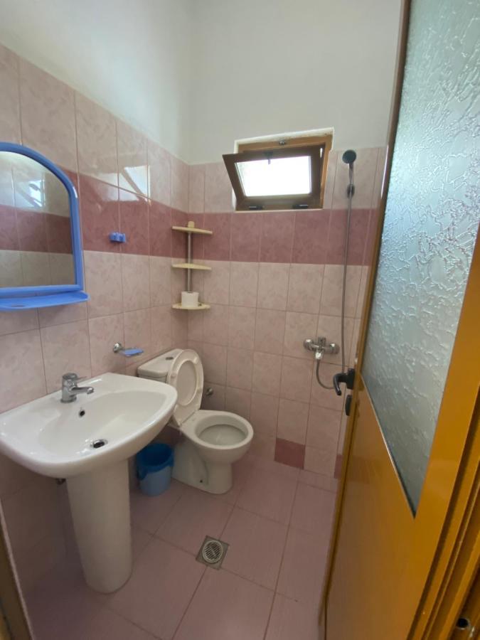 Eraldo Brahimi Apartaments Εξαμίλιο Εξωτερικό φωτογραφία
