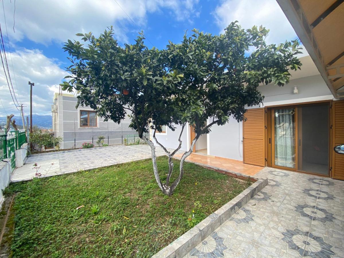 Eraldo Brahimi Apartaments Εξαμίλιο Εξωτερικό φωτογραφία